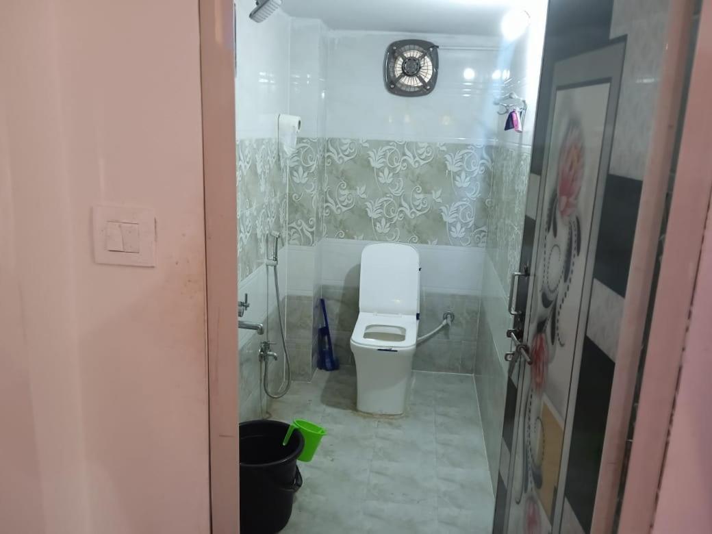 Dziire Service Apartment Хайдарабад Экстерьер фото