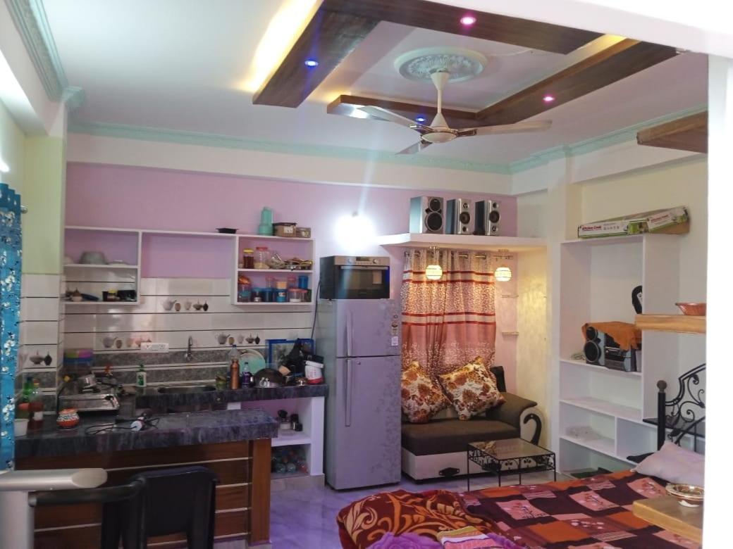 Dziire Service Apartment Хайдарабад Экстерьер фото